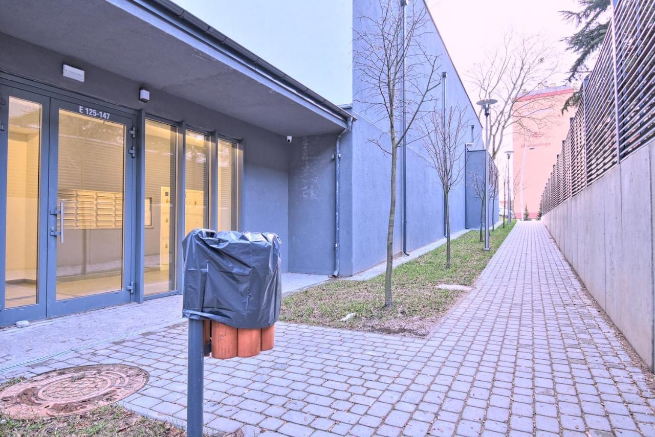 Miejsko Tu - Opera #134 Lägenhet Olsztyn  Exteriör bild
